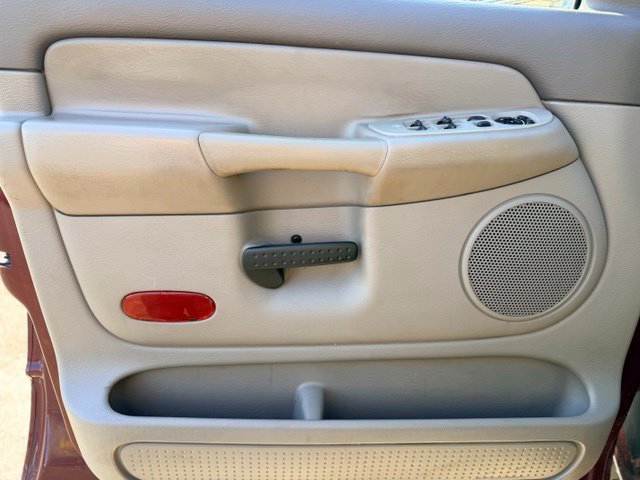 Used 2003 Dodge Ram 2500 Truck ST AWD/4WD image 17
