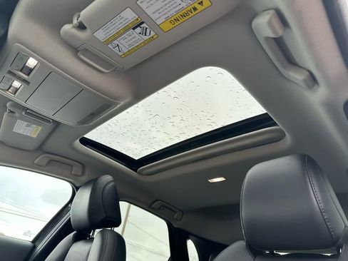 Used 2022 MAZDA CX-30 AWD 2.5 S w/ Premium Package image 21