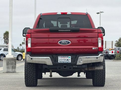 Used 2017 Ford F250 Lariat w/ Lariat Ultimate Package AWD/4WD image 5