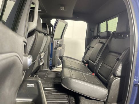 Used 2022 GMC Sierra 3500 Denali AWD/4WD image 20