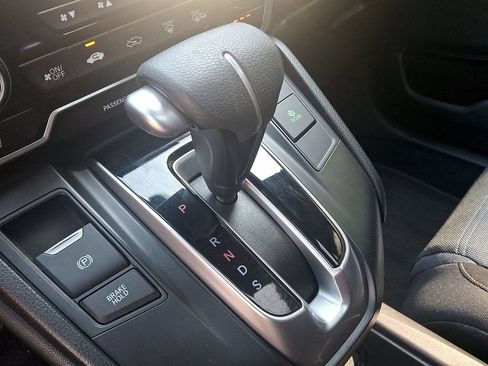 Used 2018 Honda CR-V EX image 16