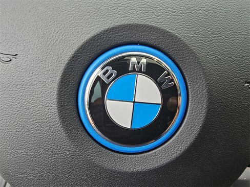 Used 2025 BMW i4 eDrive40 w/ M Sport Package image 22