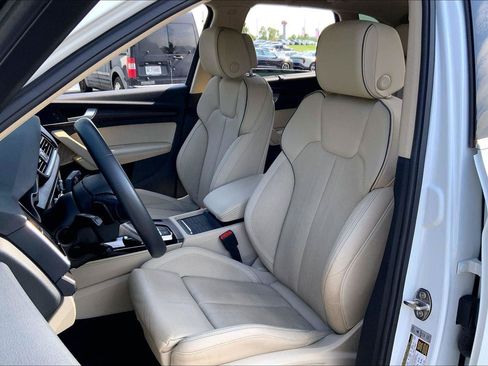 Used 2021 Audi Q5 Prestige AWD/4WD image 24