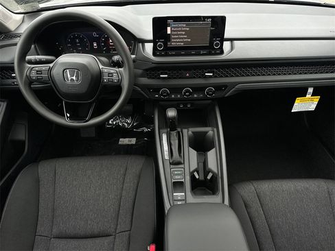 New 2025 Honda Accord SE image 15