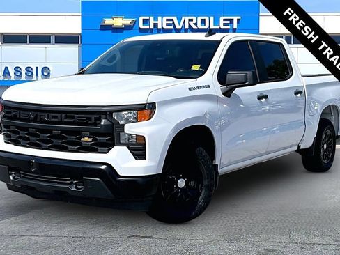 Used 2024 Chevrolet Silverado 1500 W/T w/ WT Value Package RWD image 2