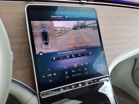 Certified 2023 Mercedes-Benz EQS 450+ 4MATIC Sedan image 16