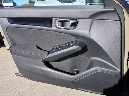 Certified 2025 Honda Civic Sport image 29