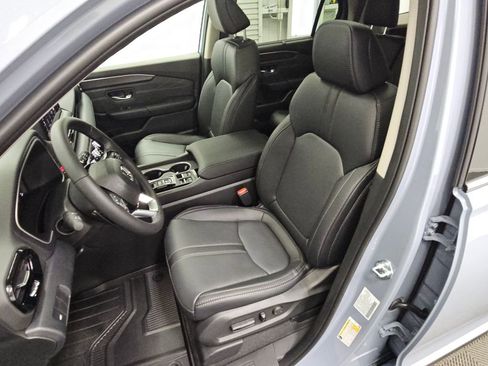 New 2026 Honda Pilot Touring image 28