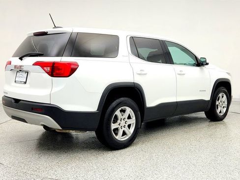 Used 2019 GMC Acadia SLE w/ LPO, Floor Liner Package image 5