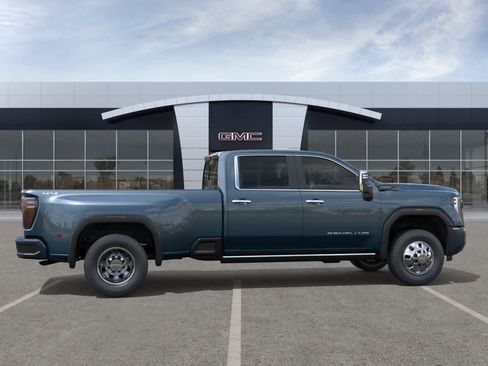 New 2026 GMC Sierra 3500 Denali Ultimate AWD/4WD image 5