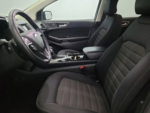 Used 2018 Ford Edge SEL image 17