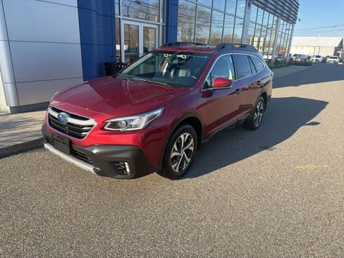 Used 2022 Subaru Outback Limited XT AWD/4WD image 2