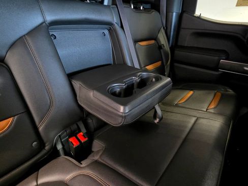 Used 2021 GMC Sierra 1500 AT4 w/ AT4 Preferred Package AWD/4WD image 63