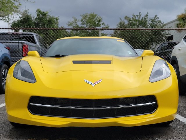 Used 2019 Chevrolet Corvette Stingray Coupe w/ 1LT RWD image 3