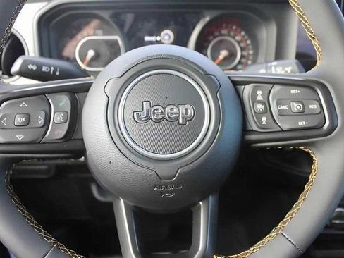 New 2024 Jeep Gladiator Sport image 11