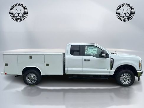 New 2026 Ford F350 XL w/ XL Chrome Package AWD/4WD image 5