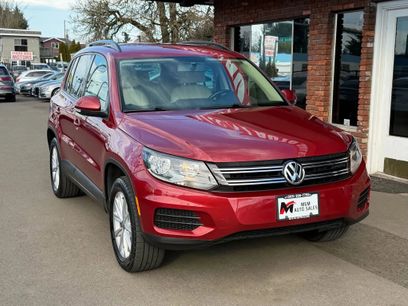 Used 2015 Volkswagen Tiguan SE