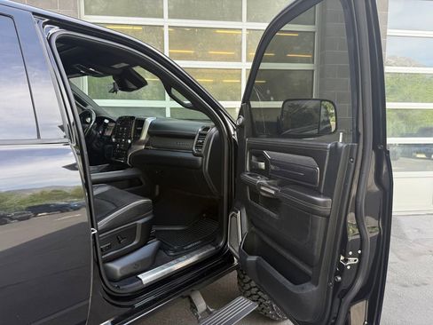 Used 2021 RAM 2500 Limited AWD/4WD image 47