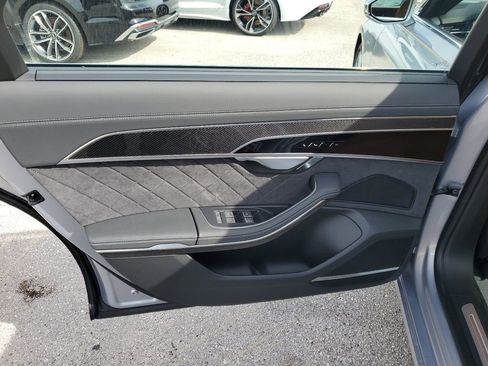 New 2025 Audi S8 image 17