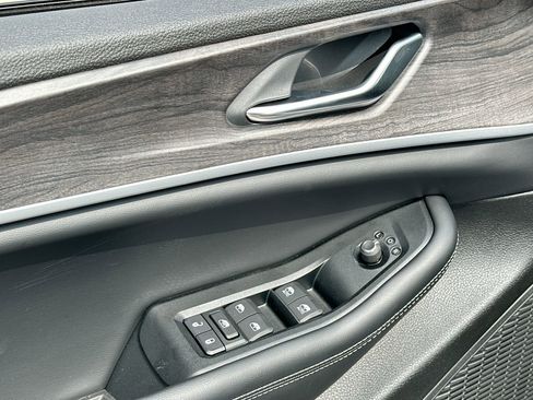 New 2026 Jeep Grand Cherokee Altitude AWD/4WD image 13