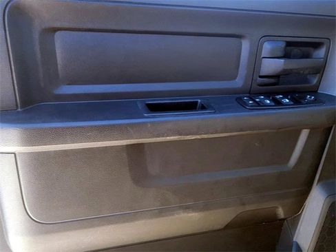 Used 2014 RAM 1500 Express w/ Black Ram 1500 Express Group image 10