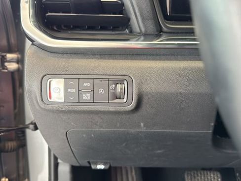Used 2026 GMC Terrain Elevation w/ Elevation Premium Package AWD/4WD image 16