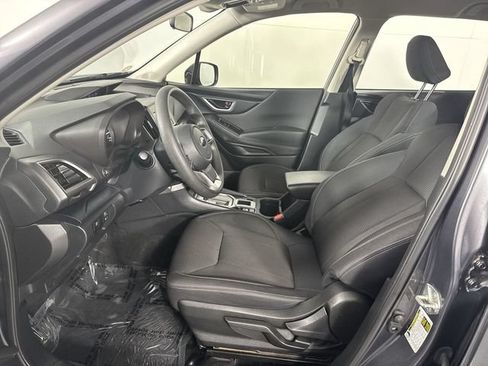 Used 2021 Subaru Forester AWD/4WD image 18