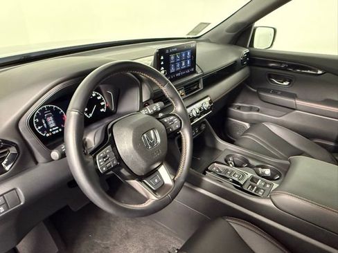 Used 2025 Honda Pilot TrailSport image 57