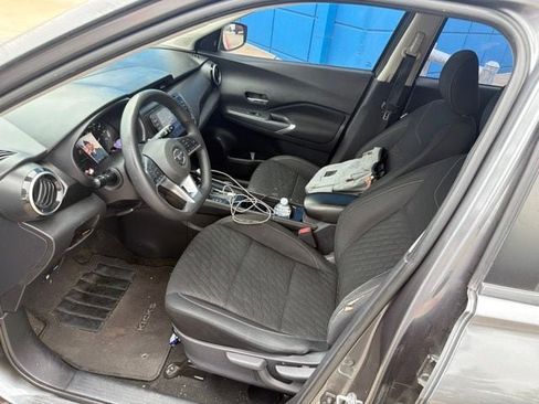 Used 2021 Nissan Kicks SV FWD image 12