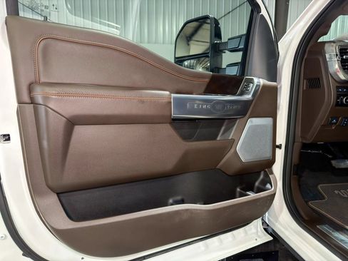 Used 2024 Ford F350 King Ranch AWD/4WD image 12
