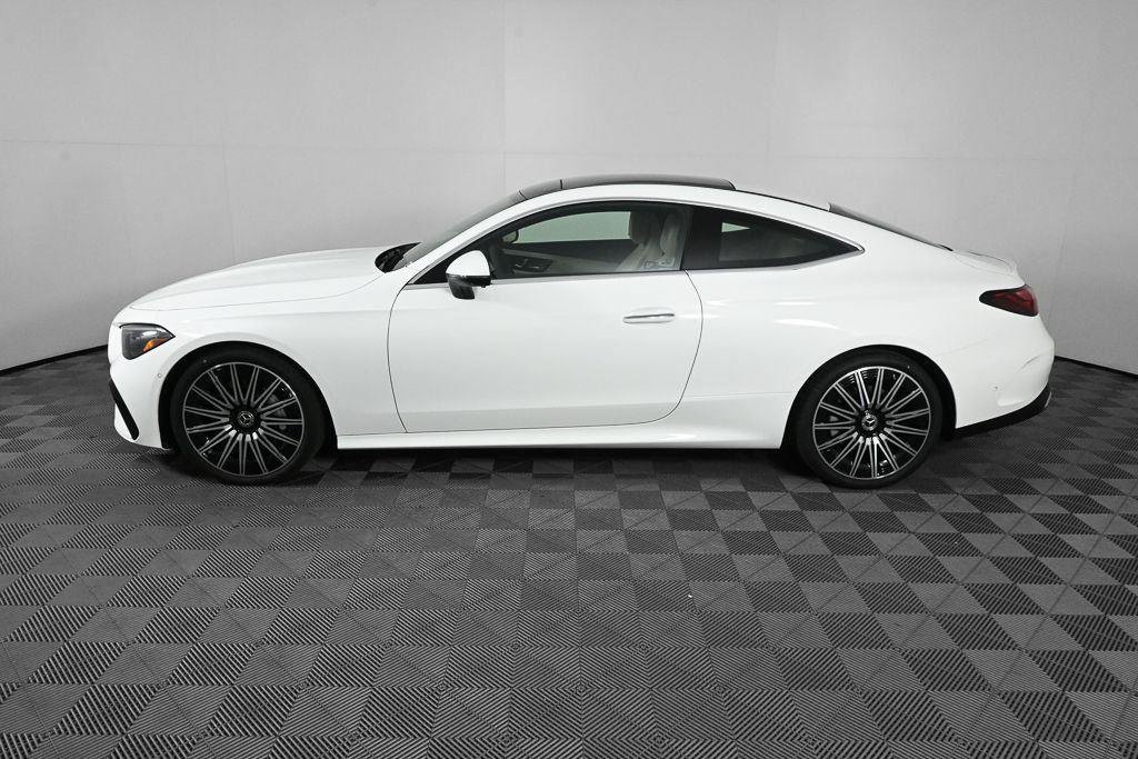 New 2026 Mercedes-Benz CLE 450 4MATIC Coupe image 3