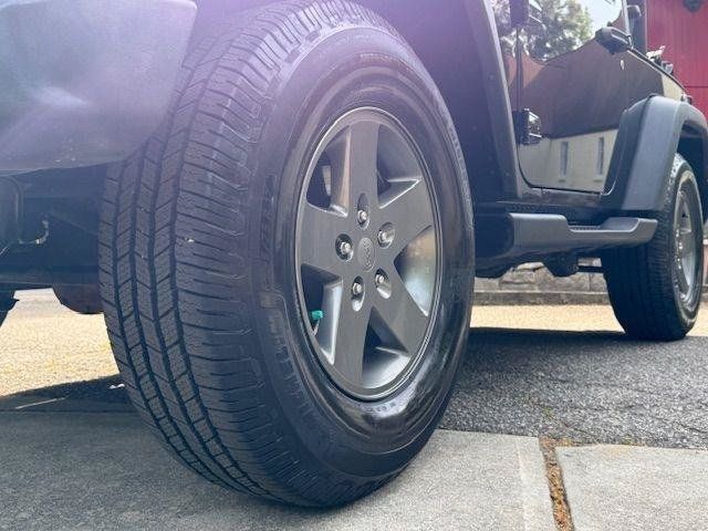 Used 2010 Jeep Wrangler Sport AWD/4WD image 18