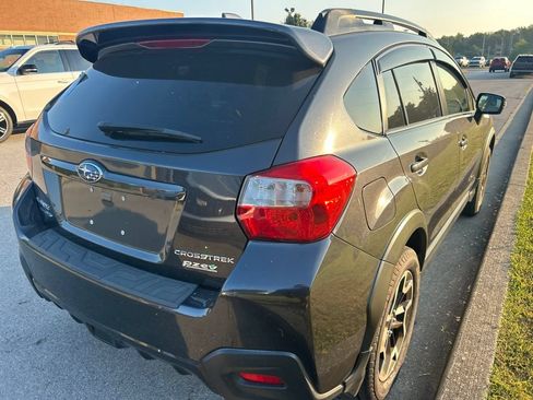 Used 2017 Subaru Crosstrek 2.0i Limited AWD/4WD image 3