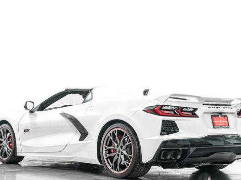 Used 2023 Chevrolet Corvette Stingray Premium Conv w/ Z51 Performance Package image 35