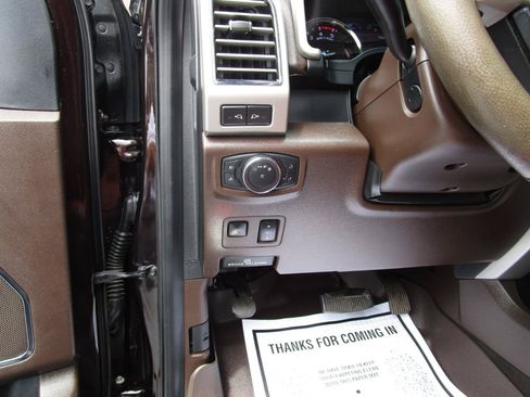 Used 2019 Ford F250 King Ranch w/ King Ranch Ultimate Package AWD/4WD image 26