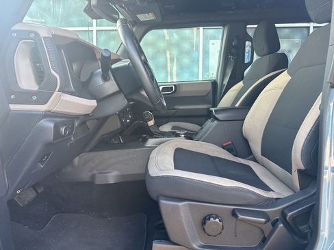 Used 2022 Ford Bronco Big Bend AWD/4WD image 9