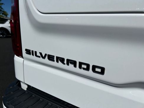 Used 2024 Chevrolet Silverado 1500 RST w/ Convenience Package II AWD/4WD image 36