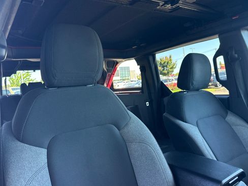 Used 2022 Ford Bronco Big Bend AWD/4WD image 17