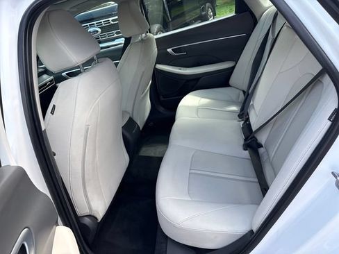 Used 2024 Hyundai Sonata SEL w/ Convenience Package FWD image 21