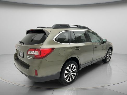 Used 2015 Subaru Outback 2.5i Limited AWD/4WD image 5