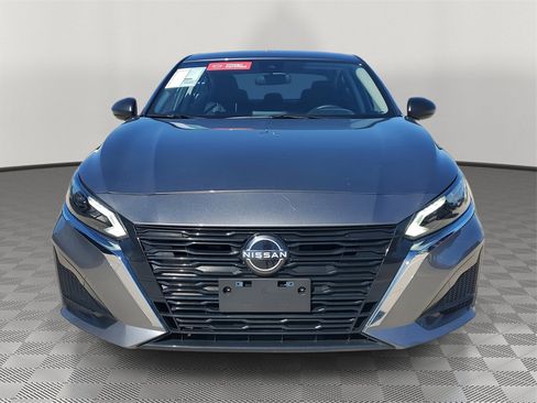 Certified 2024 Nissan Altima 2.5 SV image 11