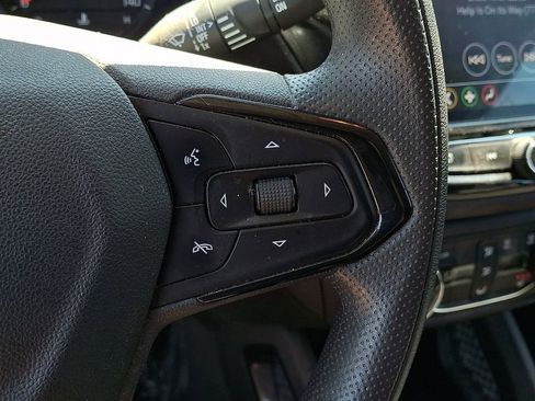 Used 2023 Chevrolet TrailBlazer LT w/ Convenience Package AWD/4WD image 21