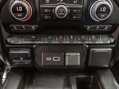 Used 2023 Chevrolet Silverado 2500 High Country AWD/4WD image 19