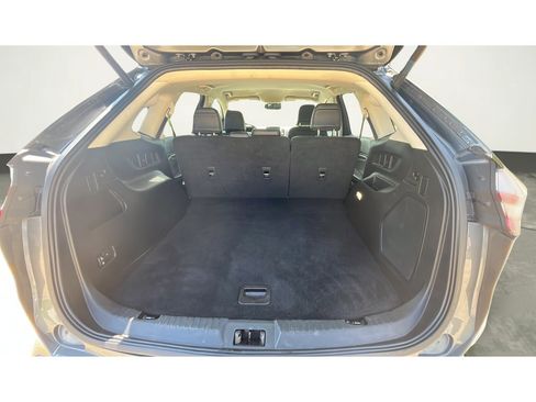 Used 2024 Ford Edge Titanium AWD/4WD image 17