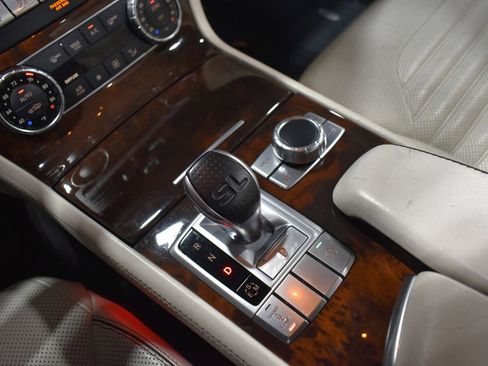 Used 2015 Mercedes-Benz SL 400 image 41