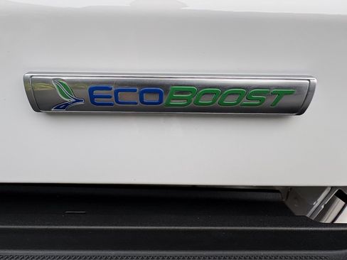 Used 2022 Ford F150 XLT w/ Equipment Group 302A High AWD/4WD image 12