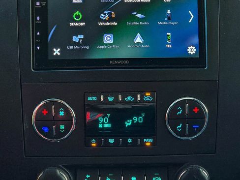 Used 2014 Chevrolet Silverado 2500 LT w/ Z71 Appearance Package image 14