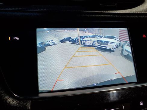 Used 2017 Cadillac XT5 Premium Luxury image 31