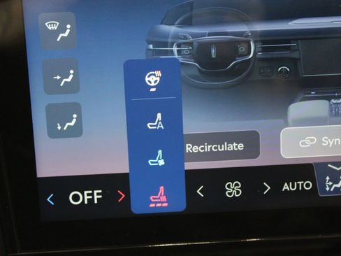 New 2026 Lincoln Navigator Reserve image 52