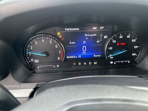 Used 2020 Ford Explorer XLT w/ Comfort Package image 12